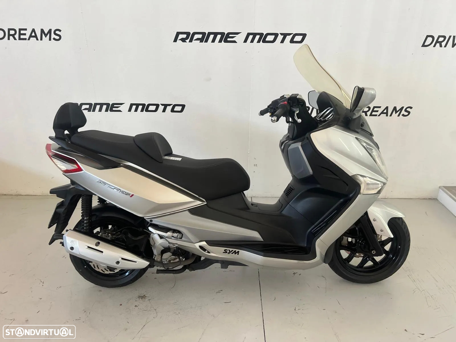 Sym GTS 125i - 8