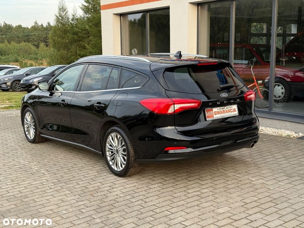 Ford Focus - 12