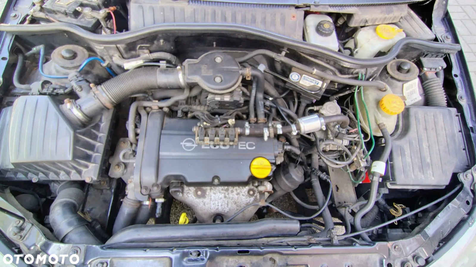 Opel Corsa 1.2 16V Base / Start - 11