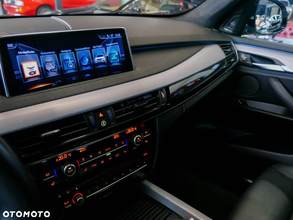 BMW X5 M M50d Sport-Aut - 22