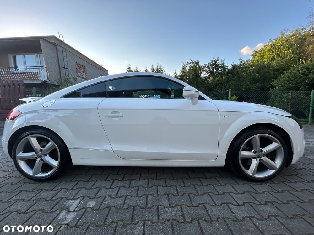 Audi TT Coupé 1.8 TFSI Progressive - 24
