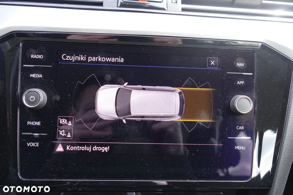 Volkswagen Passat 2.0 TDI EVO Business DSG - 29