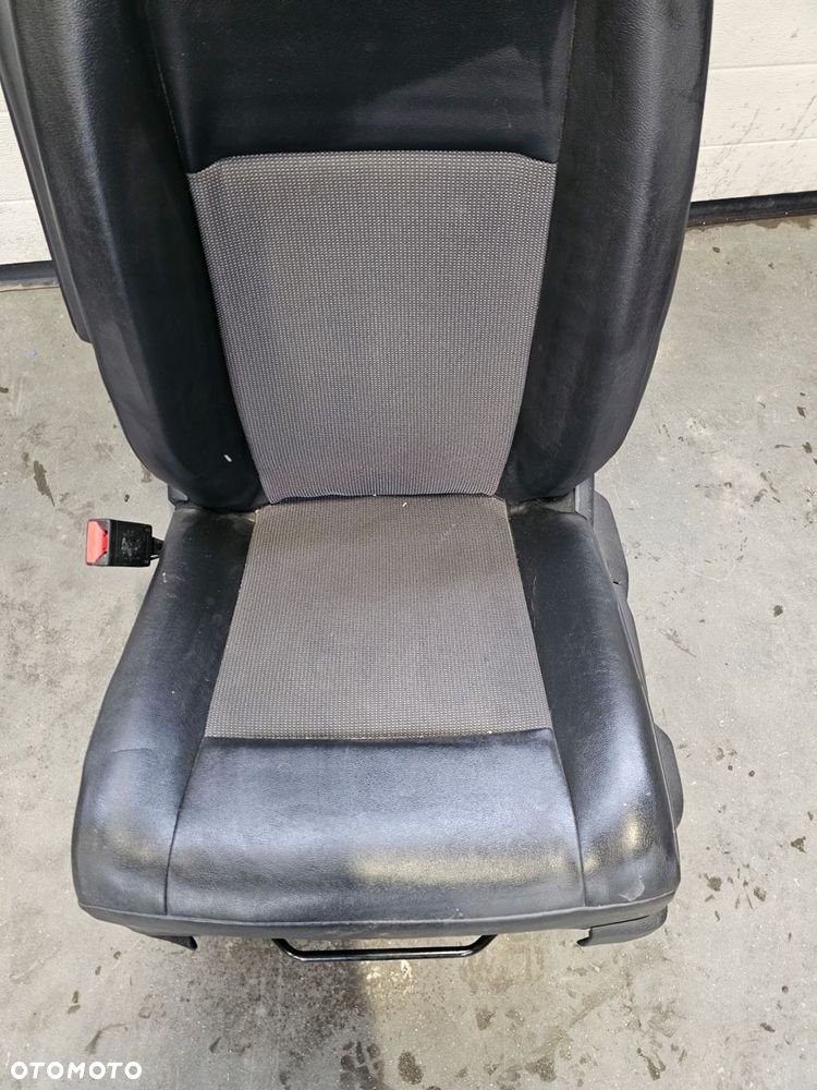 fotele lewy kierowcy półskóra jumpy iv proace scudo peugeot expert iii - 2