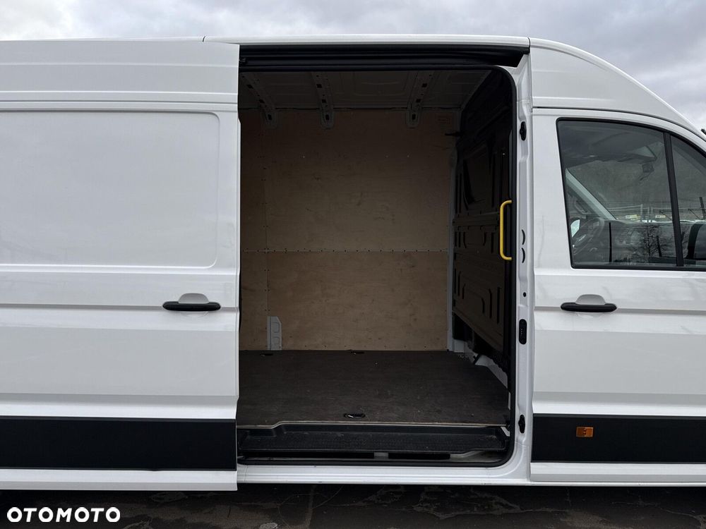 Volkswagen Crafter Furgon 4490 - 35
