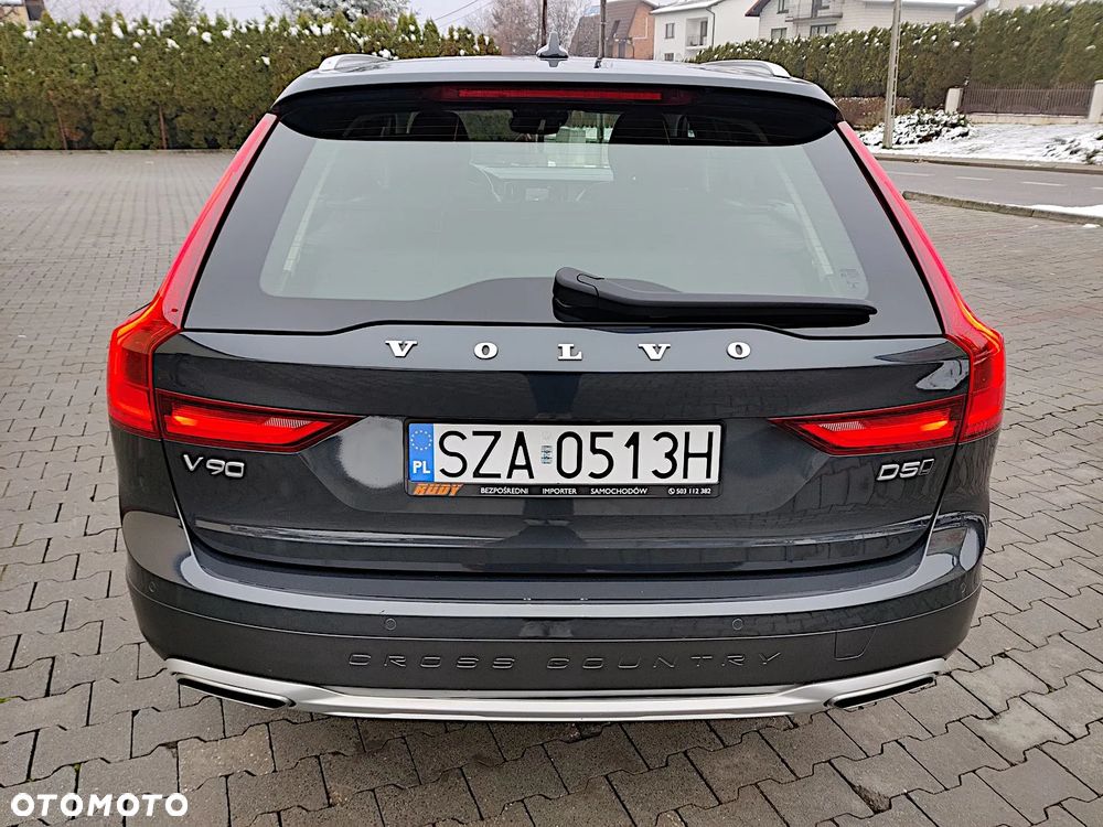 Volvo V90 Cross Country D5 AWD Geartronic Pro - 12