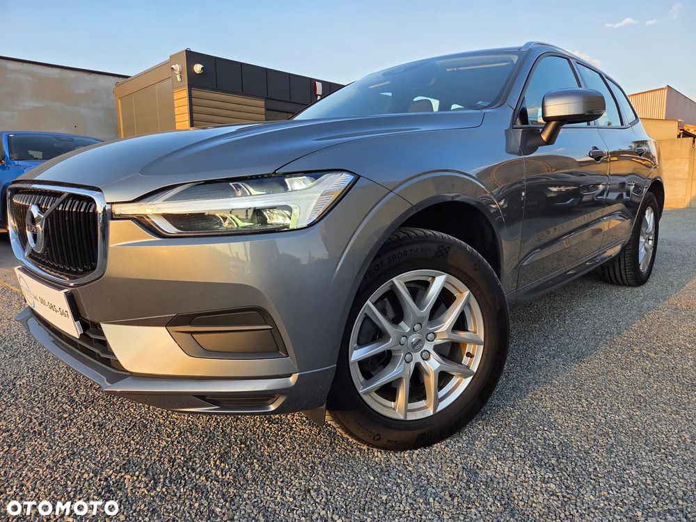 Volvo XC 60 T4 Momentum - 3