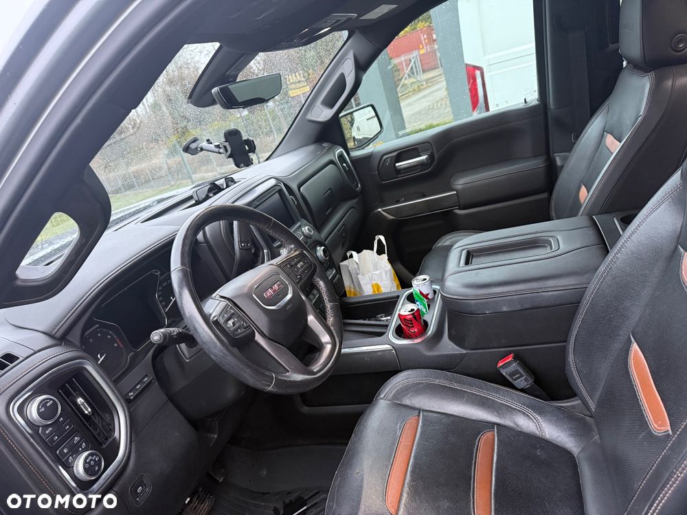 GMC Sierra - 6