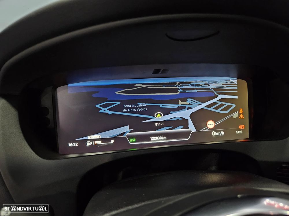 Jaguar F-Pace 2.0 i4D R-Sport - 25