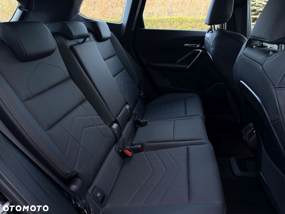 BMW X1 xDrive23i mHEV M Sport - 36