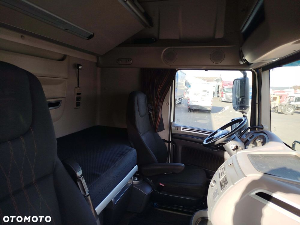 KABINA DAF XF 106 LIFT - 9