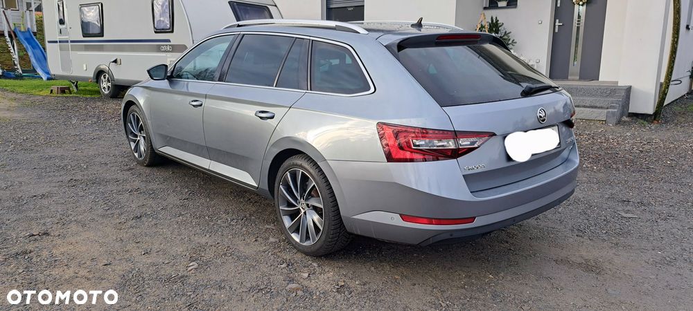 Skoda Superb 2.0 TDI 4x4 DSG L&K - 4