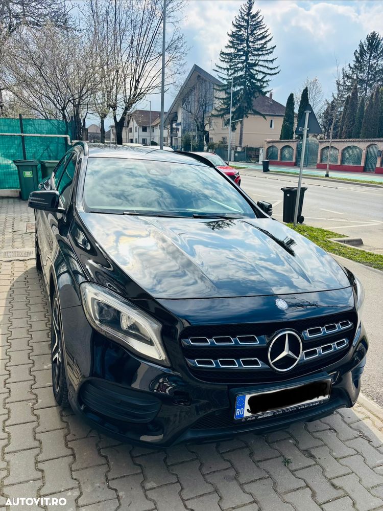Mercedes-Benz GLA 220 d 4MATIC Aut. - 1