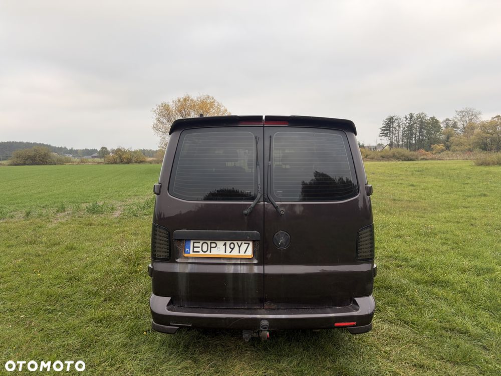 Volkswagen Transporter 2009 photo 4