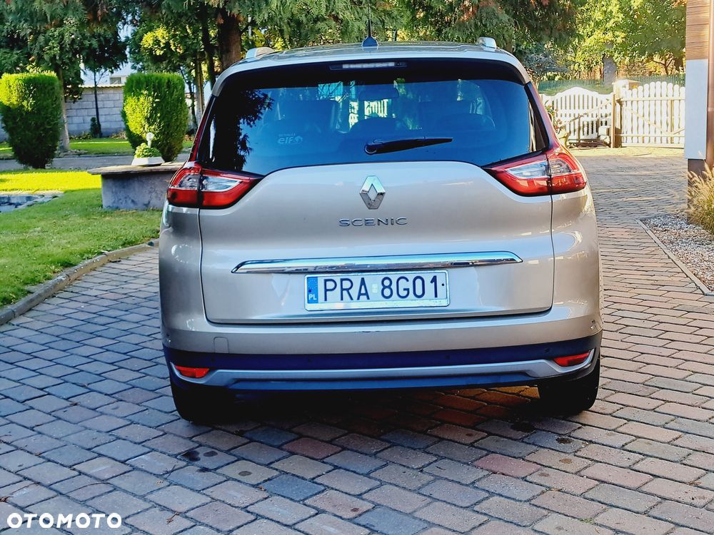 Renault Scenic - 8