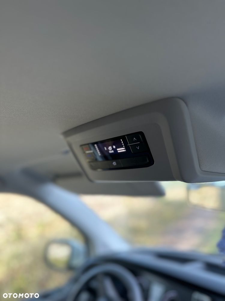 Volkswagen Caravelle 2.0 TDI L1 Trendline - 8