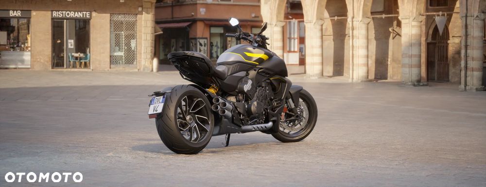 Ducati Diavel - 4