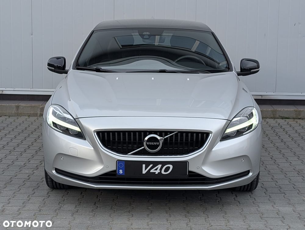 Volvo V40 - 13