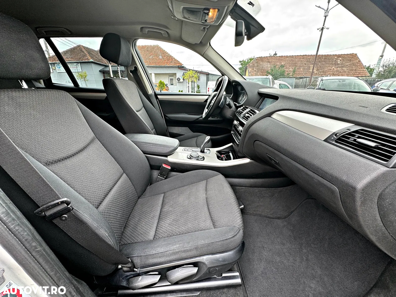 BMW X3 xDrive20d Aut. - 8