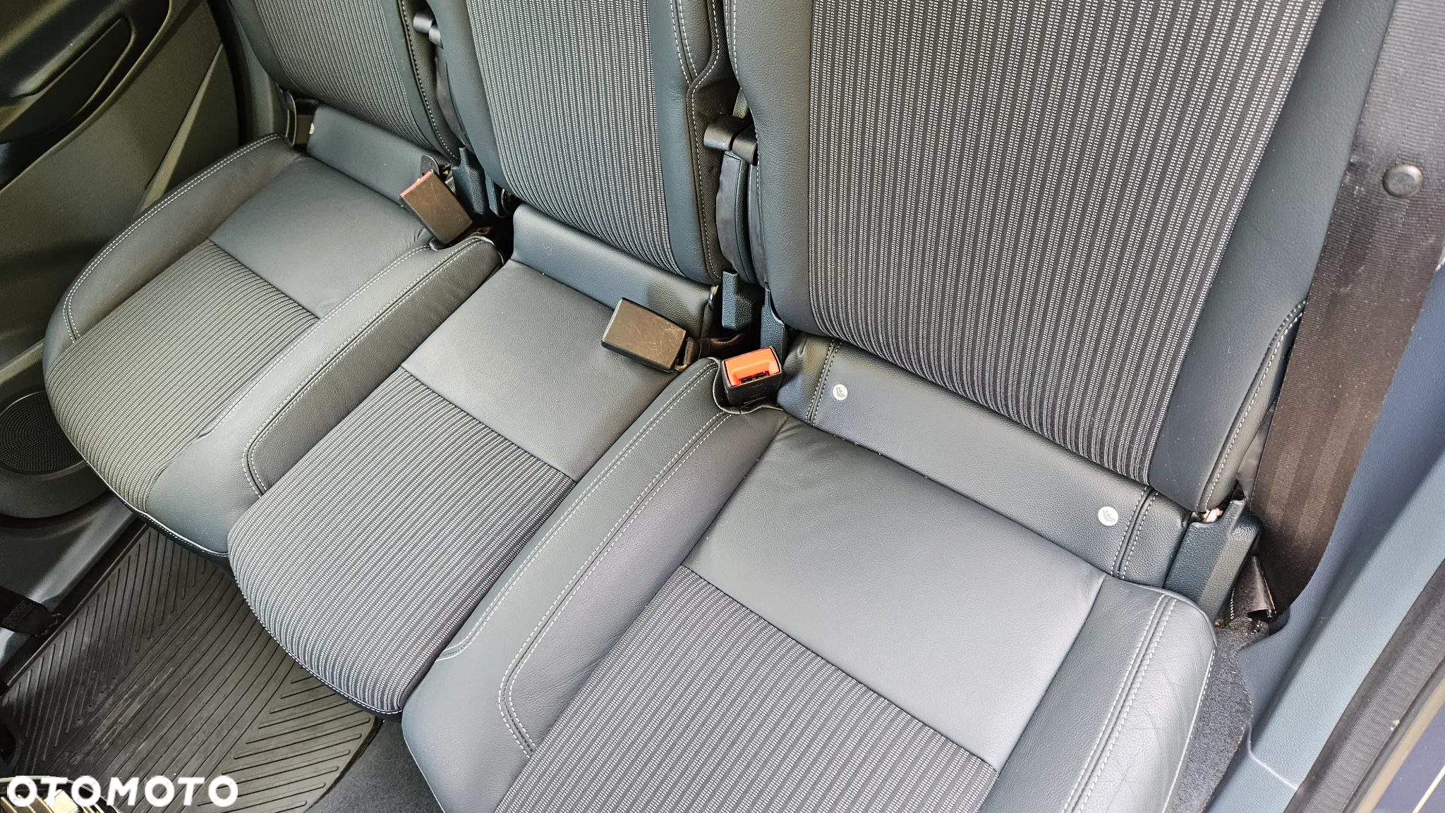 Ford C-MAX 1.0 EcoBoost Start-Stopp-System Titanium - 19