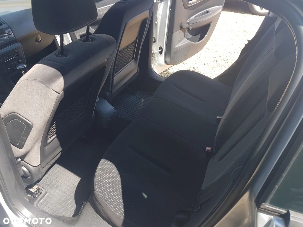 Citroën C4 - 16