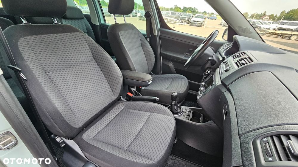 Skoda Roomster 1.6 TDI DPF Elegance - 9