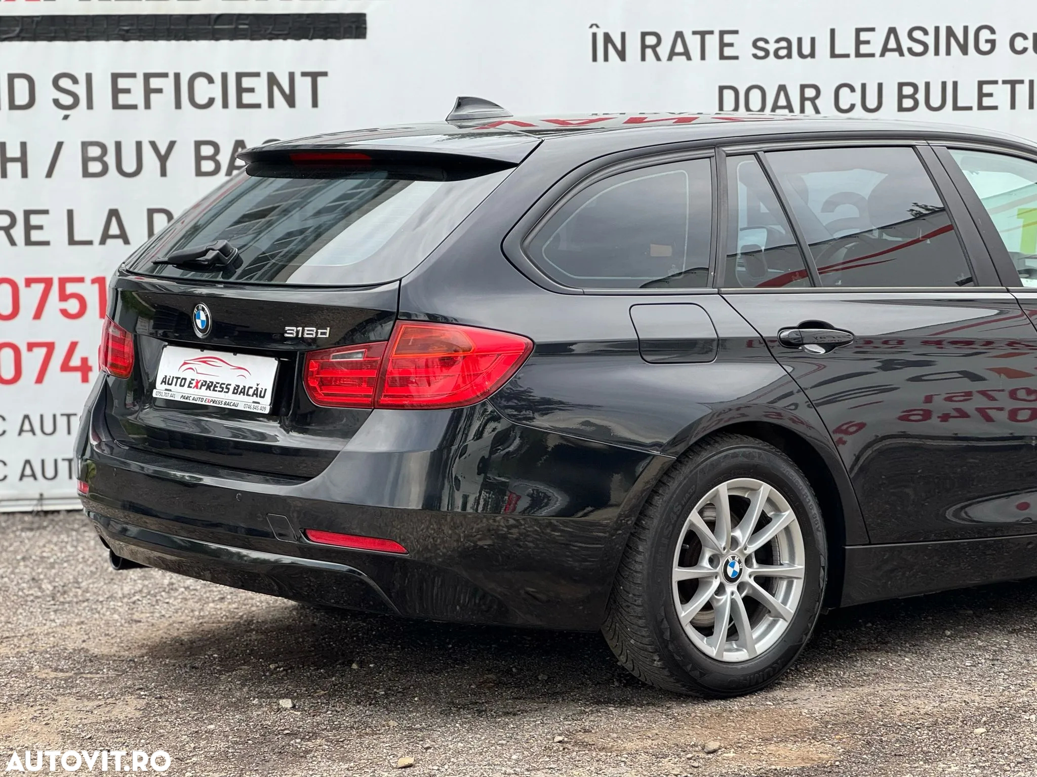 BMW Seria 3 318d Touring Aut. - 17