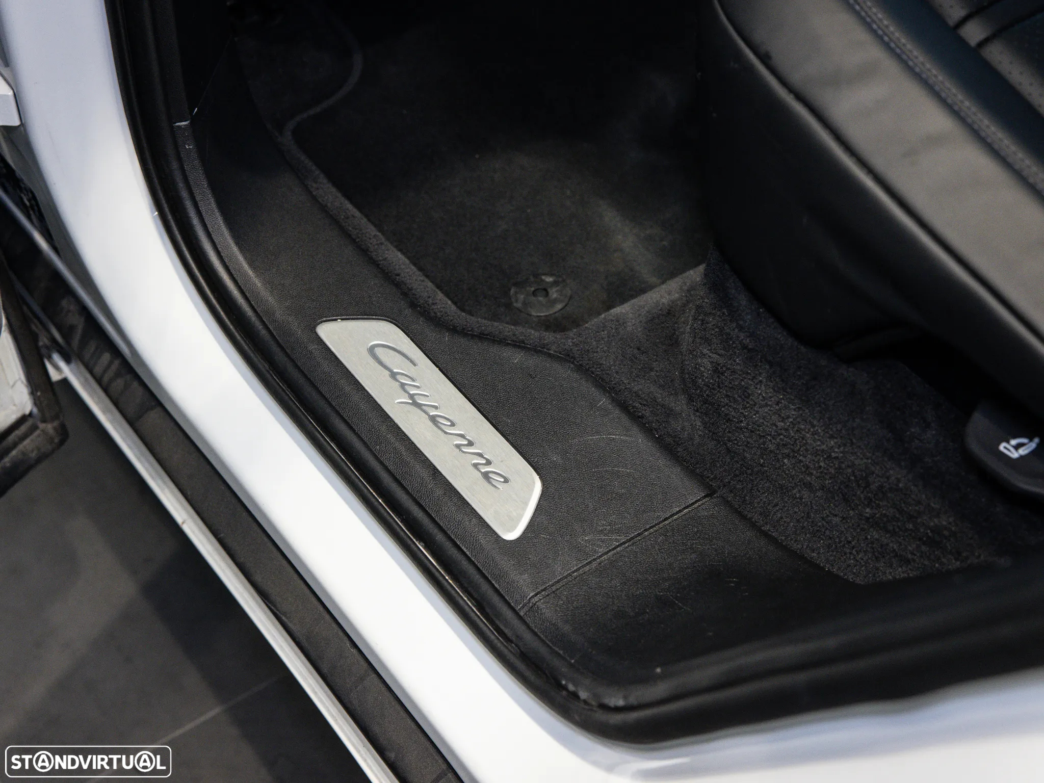 Porsche Cayenne Coupé E-Hybrid - 40