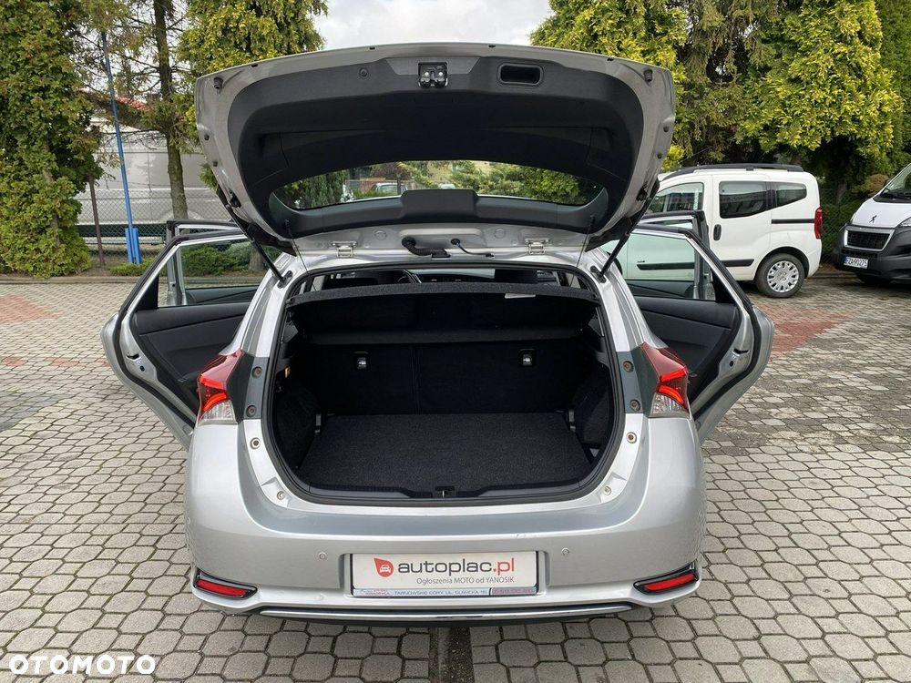 Toyota Auris - 30