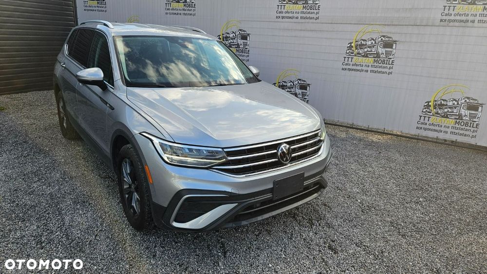 Volkswagen Tiguan - 12