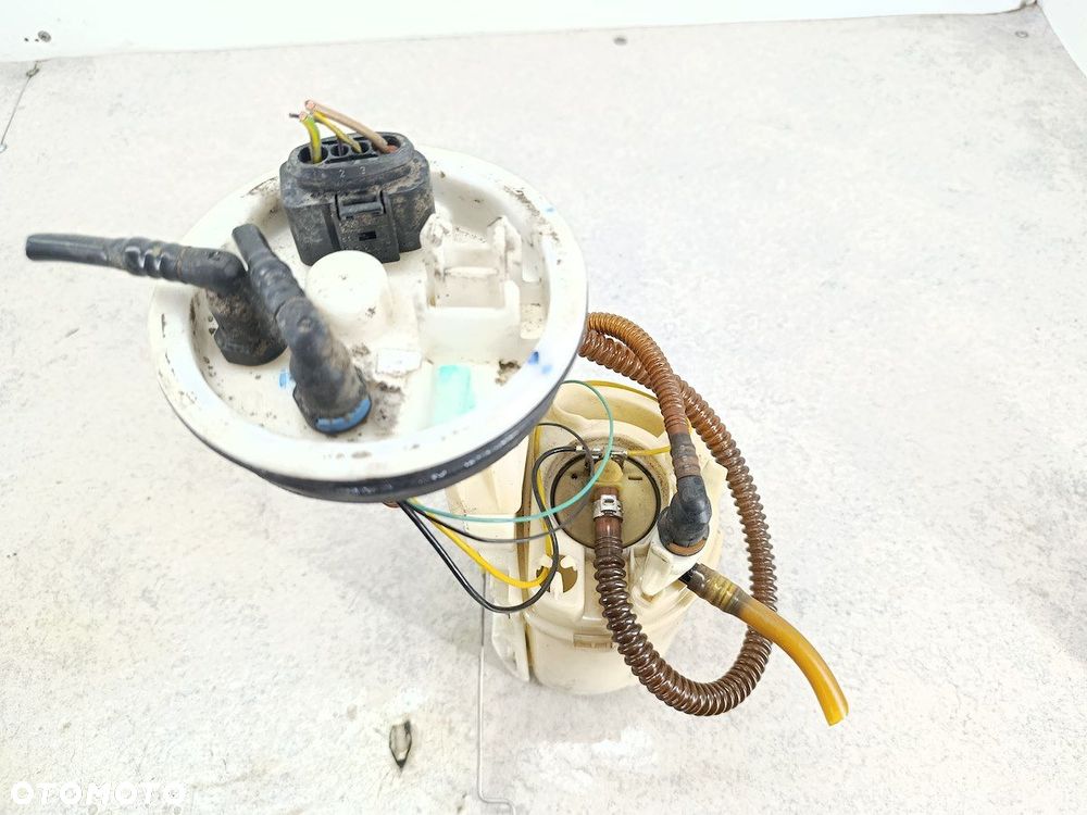 POMPA PALIWA AUDI A4 B6 8E0919051L 2.0 20V - 2