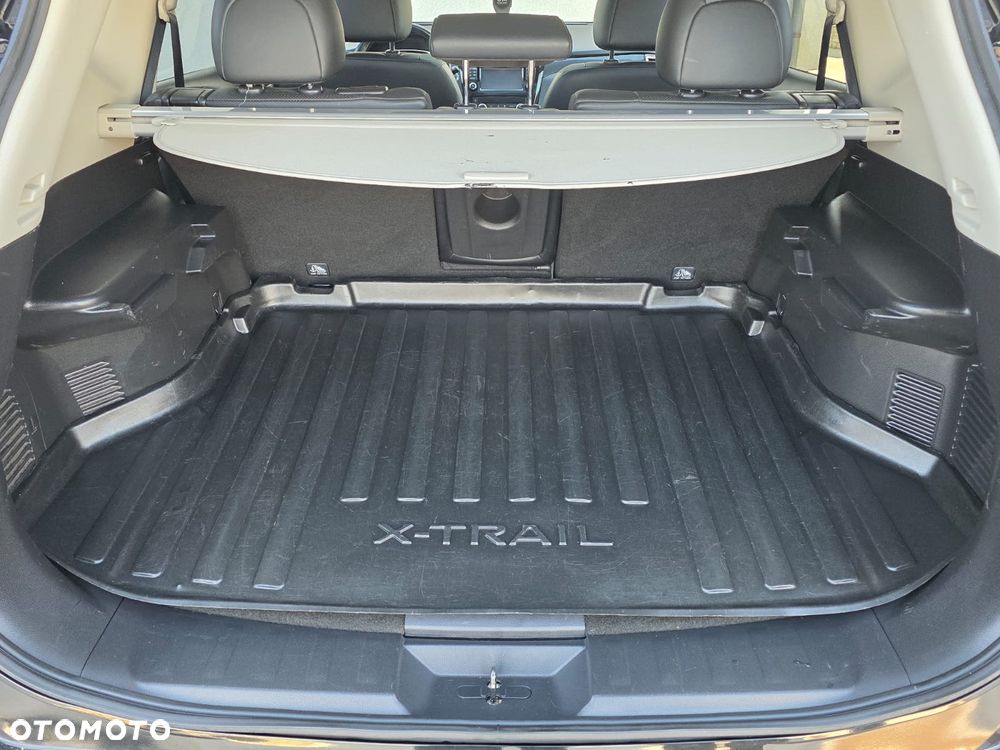 Nissan X-Trail - 25