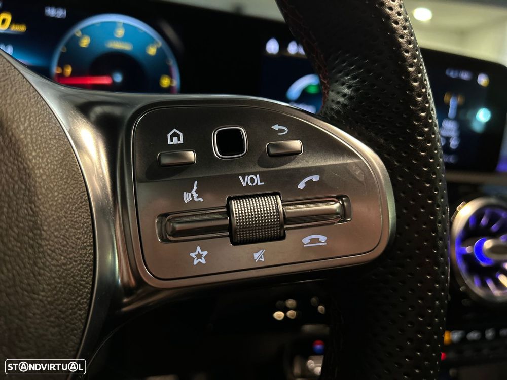 Mercedes-Benz CLA 200 d Shooting Brake AMG Line Aut. - 17