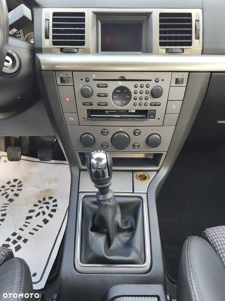 Opel Vectra 1.8 Sport/GTS - 37