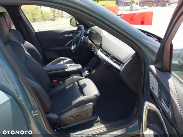 BMW X1 xDrive25i Advantage - 5
