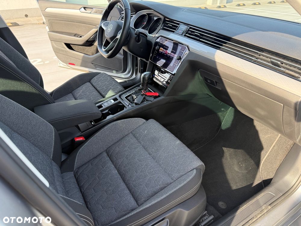 Volkswagen Passat 1.5 TSI EVO Business DSG - 21