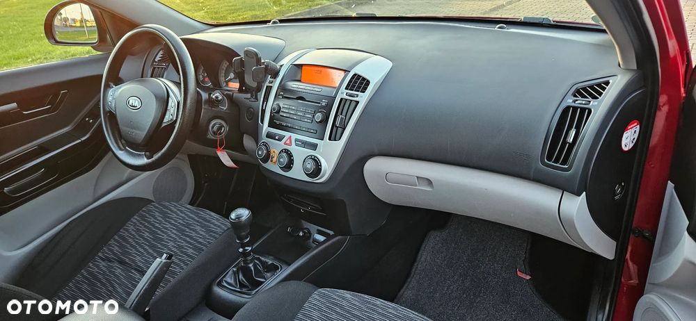 Kia ProCeed 1.4 Optimum + - 8