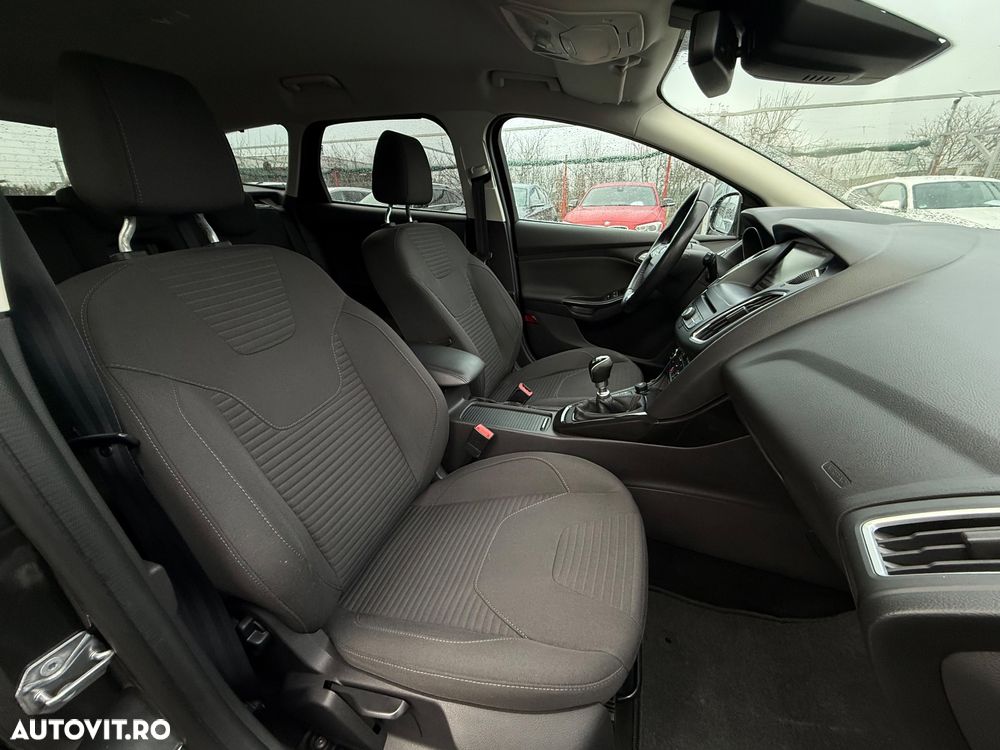 Ford Focus 1.5 TDCi Titanium - 11