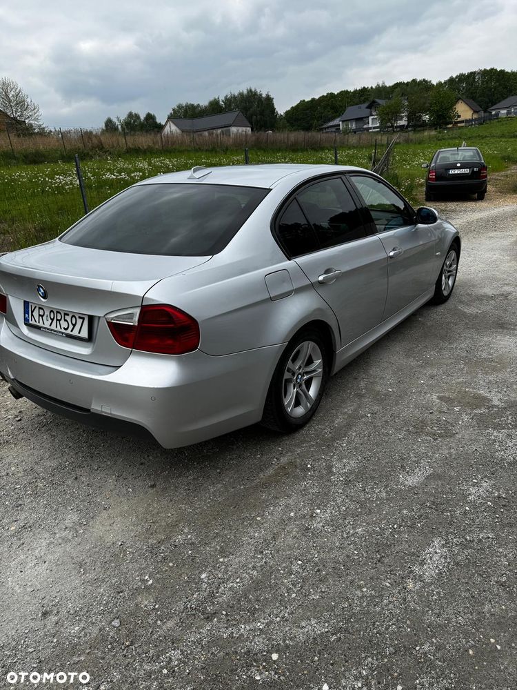 BMW Seria 3 320d DPF - 2