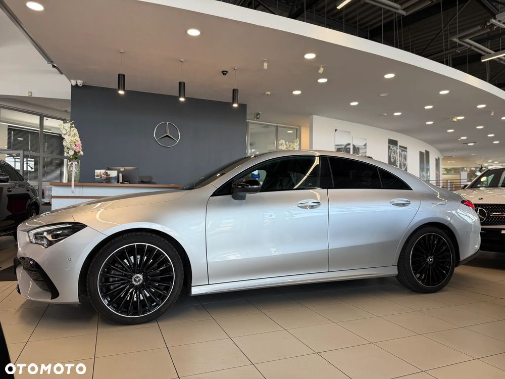 Mercedes-Benz CLA 200 AMG Line 7G-DCT - 9