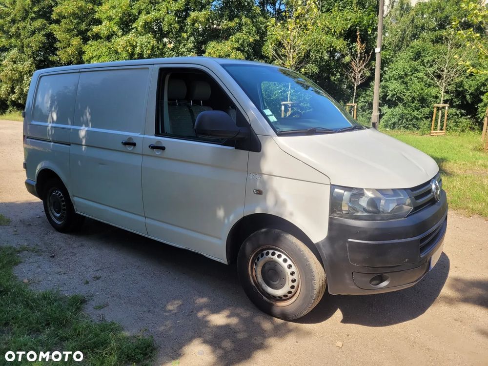 Volkswagen T5 - 16