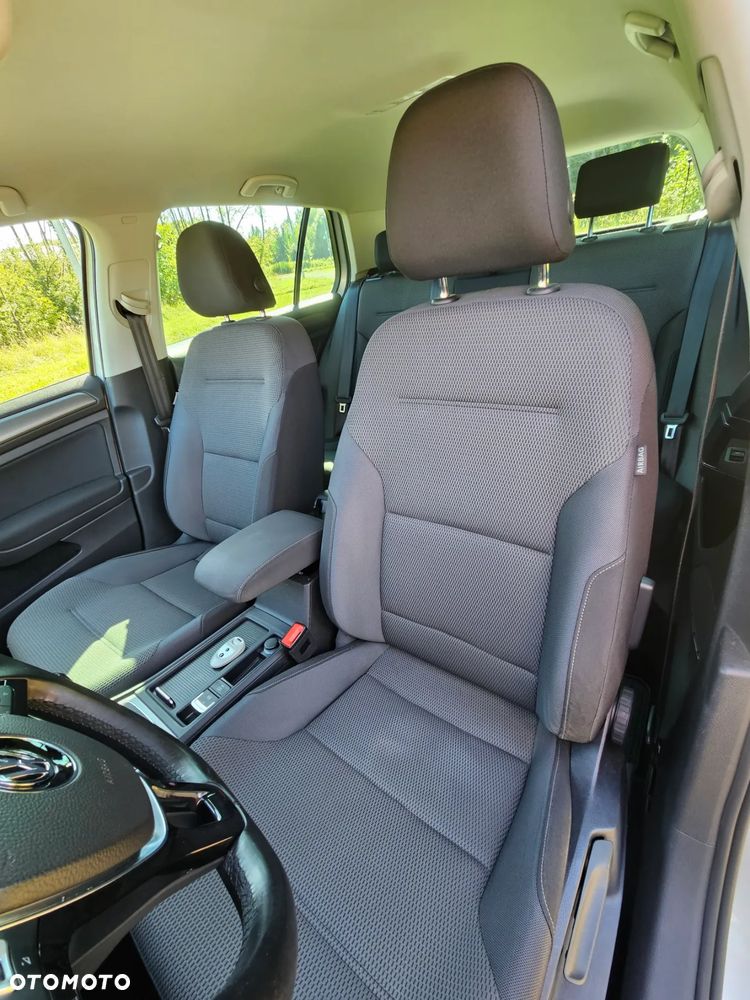 Volkswagen Golf - 7