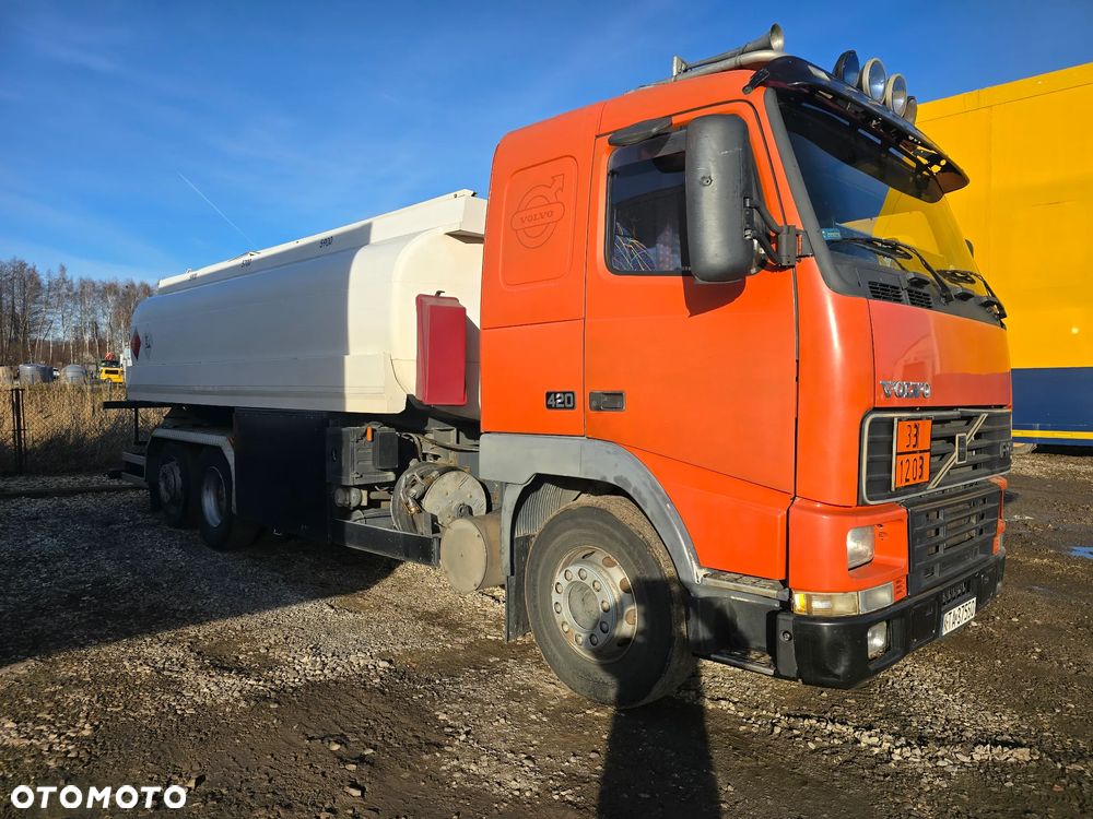 Volvo FH12 - 10