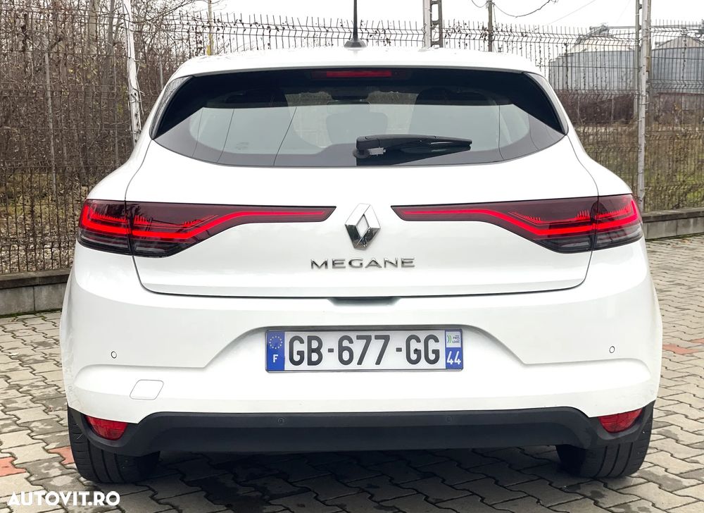 Renault Megane BLUE dCi 115 ZEN - 8