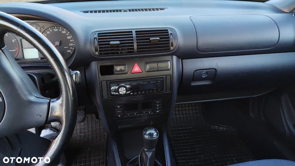 Audi A3 3-drzwiowe - 6