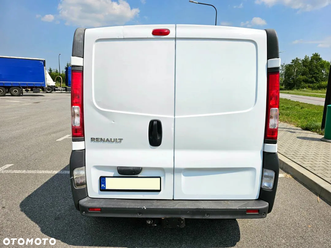 Renault Trafic - 9