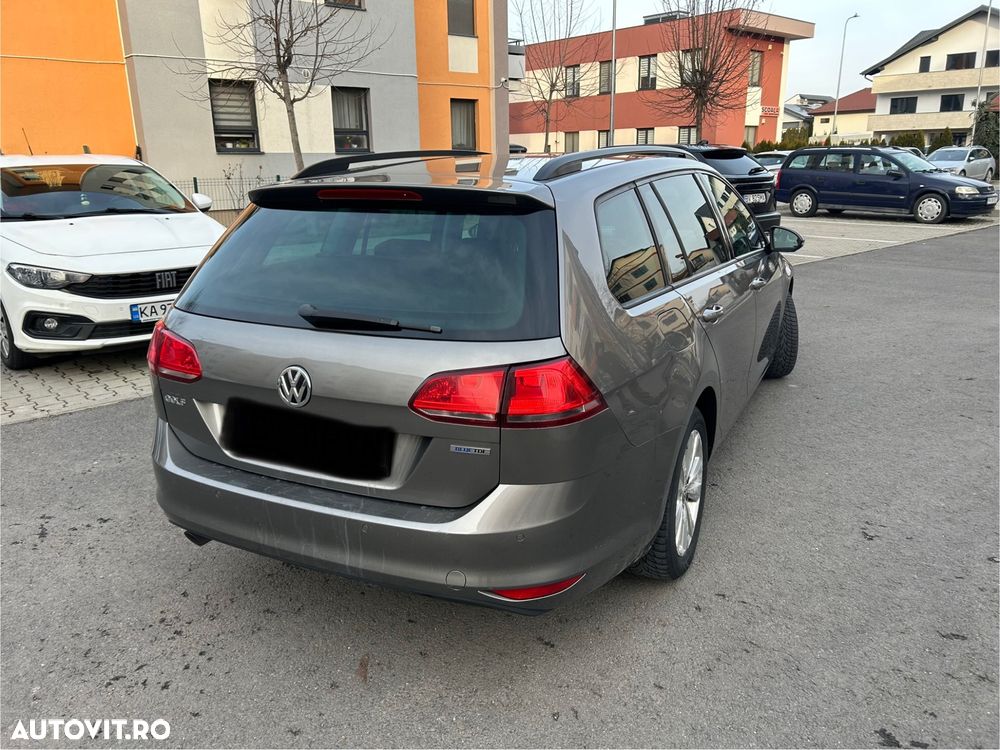 Volkswagen Golf 1.6 TDI BlueMotion Comfortline - 3