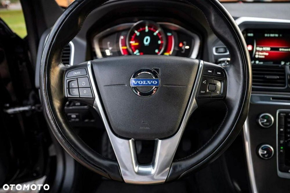 Volvo XC 60 - 16