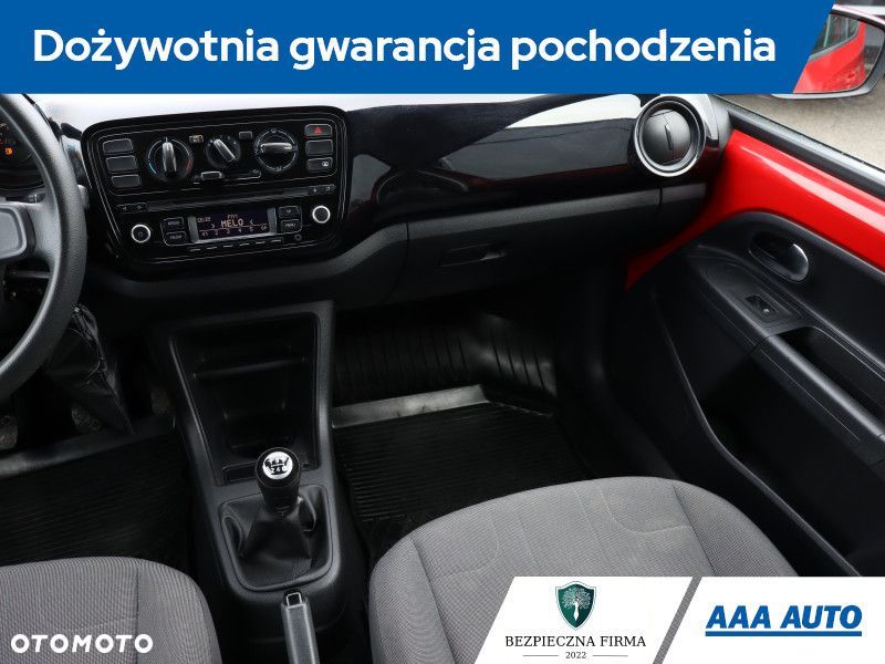 Volkswagen up! - 9
