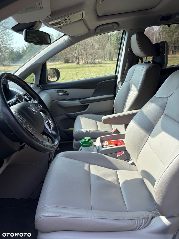 Honda Odyssey - 13