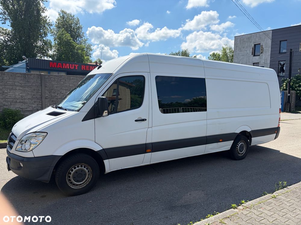 Mercedes-Benz Sprinter - 3
